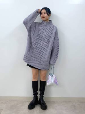 こりゃ即買い案件ッ！【ローリーズファーム】ゆるっとシルエットで可愛い♡「カラーニット」