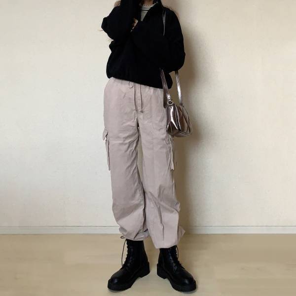 《待望の登場》「体型カバー」最高でヘビロテ！！【GU】「人気」の“コーデュロイパンツ”コーデ集