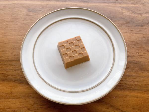 【新商品】人気の”生もち”シリーズから期待の新作！「金の生もちきなこ」はクセになる味わい！