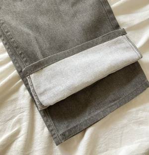 「シルエット綺麗すぎて即購入！」低身長さんも高身長さんも穿ける欲張りデニムとは？【しまむら】グレーデニム