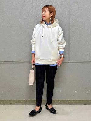子どもっぽくならない！【グローバルワーク】肌触りなめらか♡「きれいめパーカー」