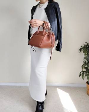 ＜きれいめ派も必見！！＞【GU】縦ラインで美シルエット♡「スウェットスカート」