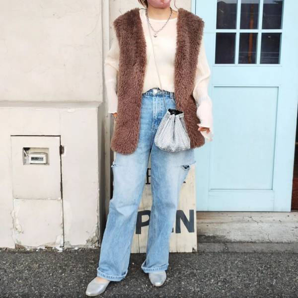 どの素材が好き？？【GU】の「ベスト」が種類豊富で迷っちゃう♡