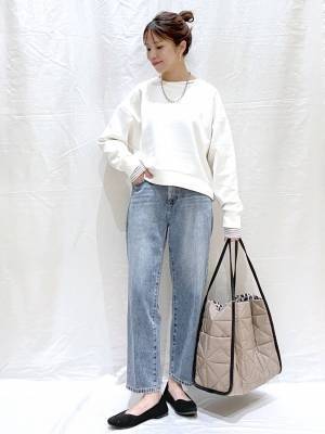 こりゃ人気なのも納得！【グローバルワーク】軽さと着心地抜群♡「上品見えスウェット」