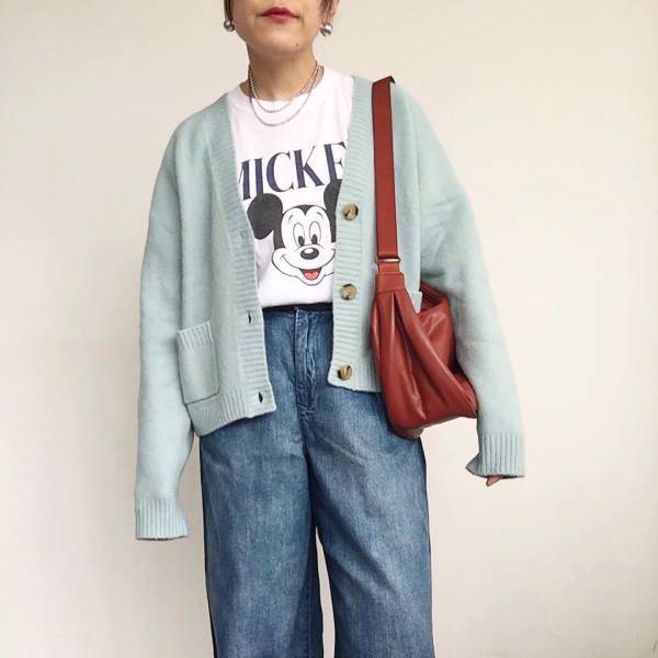 「めっっっちゃ使える♡」【ユニクロ】在庫あるうちに急いで！「レザーラウンドバッグ」