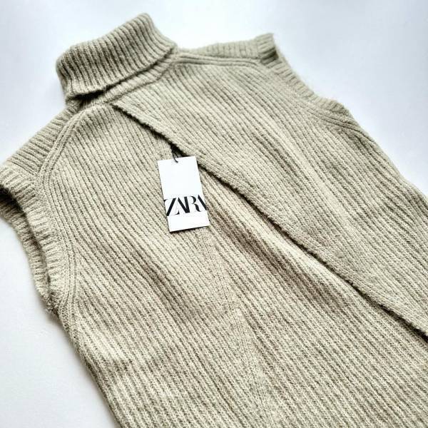 「ゆるっと感が大優勝」くすみグリーンに「一目惚れ」♡【ZARA】の”今っぽニットアイテム”特集