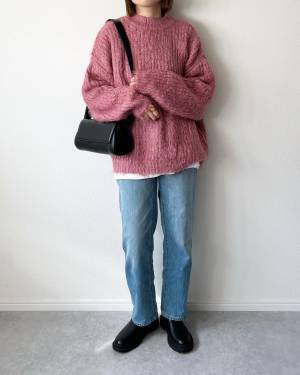 「今年っぽで可愛すぎませんか…」【WEGO】の”モケモケニット”は「絶対持っていたい」♡