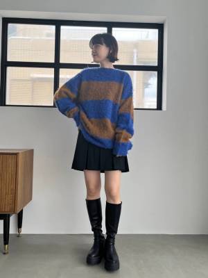 罪深いかわいさ♡【旬コーデ】オシャレさんは今年も「ミニ丈 × 黒ロングブーツ」に夢中！