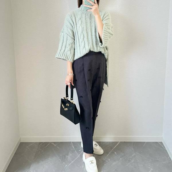 これは「最強」「完全に一目惚れ」した【ZARA】色味もデザインも可愛い”秋冬トップス”2選