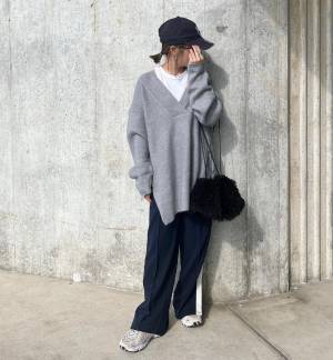 縦長効果◎【ラインパンツ】がスポーティー × モードでおしゃれ！