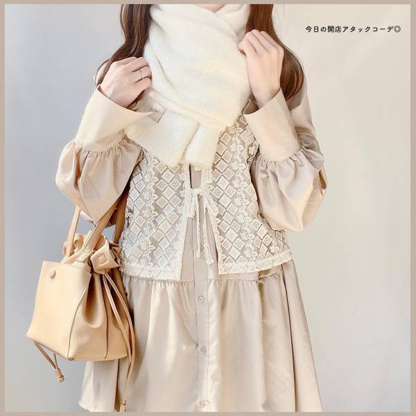 ＜プチプラらしからぬクオリティ＞「驚異的な可愛さ」【しまむら】「絶妙」なカラーの“もふもふマフラー”紹介