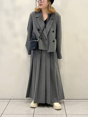 もう値下げ！？【ローリーズファーム】きれいめコーデに大活躍♡「テーラードジャケット」