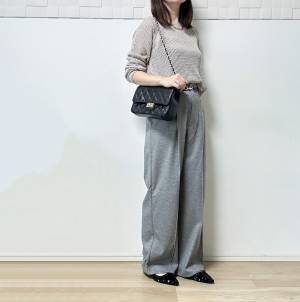 《神ボトムスきたー♡》脚長効果抜群すぎ！【GU】秋冬“タックワイドパンツ”が超着回せる