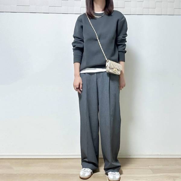 ＜ストレッチ性マジ凄い！＞「トリコ」になった♡【ユニクロ】“リブセーター”特集