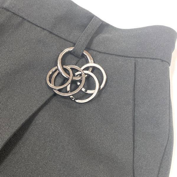 ＜既に品薄！？＞「ラスト1個」だった！「機能的」で超「便利」！【ダイソー】“キーホルダー”紹介