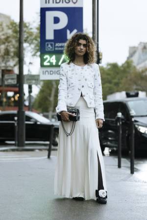 ツイード、金ボタン…今狙うべきは【クラシックジャケット】！旬のスパイスを効かせて鮮度アップした着こなしをチェック