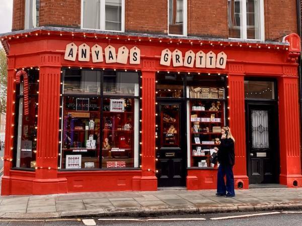 ツイード、金ボタン…今狙うべきは【クラシックジャケット】！旬のスパイスを効かせて鮮度アップした着こなしをチェック