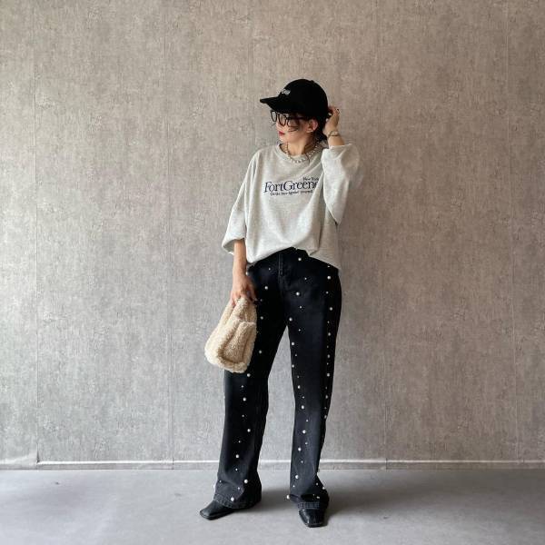 一枚持っておけば最強！！【ビッグロゴトップス】でこなれ感アップ♡