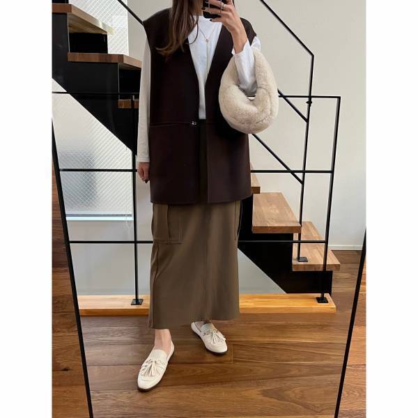 一点投入で即、秋めく！【UNIQLO】【GU】【ZARA】のボトムスを合わせた着映える”ジレコーデ”特集