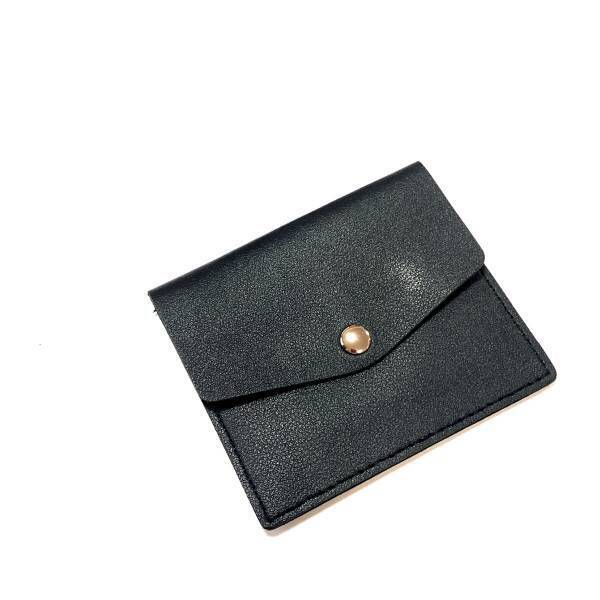 「待ってましたー♡」「もう売ってなかったです」【セリア】シンプルなのに機能的”新作コインケース”がオシャレ！