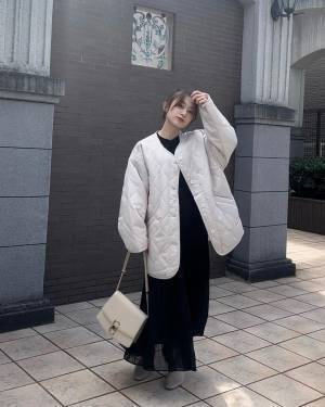 「どんな洋服とも相性抜群！！！」【ユニクロ】「一目惚れ」した“理想的なスカート”紹介