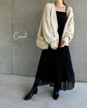 「どんな洋服とも相性抜群！！！」【ユニクロ】「一目惚れ」した“理想的なスカート”紹介