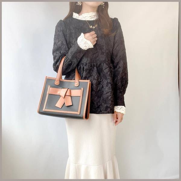 「一目惚れしちゃいました！」【しまむら】高見え＆美シルエット♡「上品ブラウス」