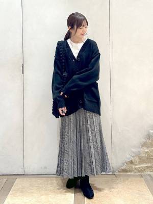 美シルエットにうっとり♡【グローバルワーク】秋ムードを盛り上げる「大人っぽスカート」