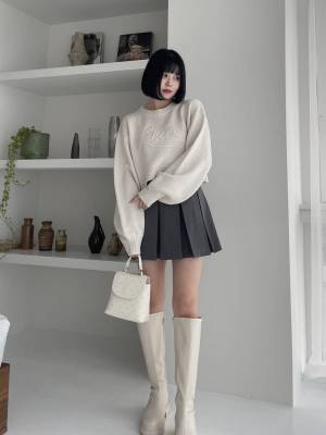 《マネすれば、即オシャレ！》オシャレさんが着こなす「ロングブーツ」コーデ