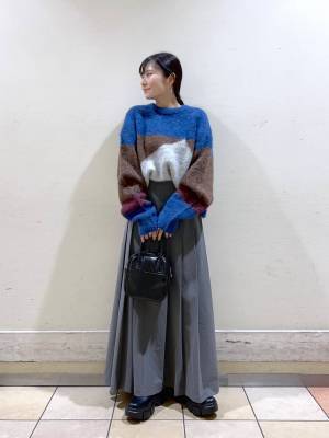 完売前に欲しいっ!!【ローリーズファーム】きれいめコーデに好相性♡「プリーツスカート」