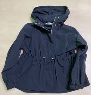 今すぐ「買い」たいっ！！【しまむら】「快適」に過ごせる”マウンテンパーカ”は「脚長効果」も「抜群」です！！