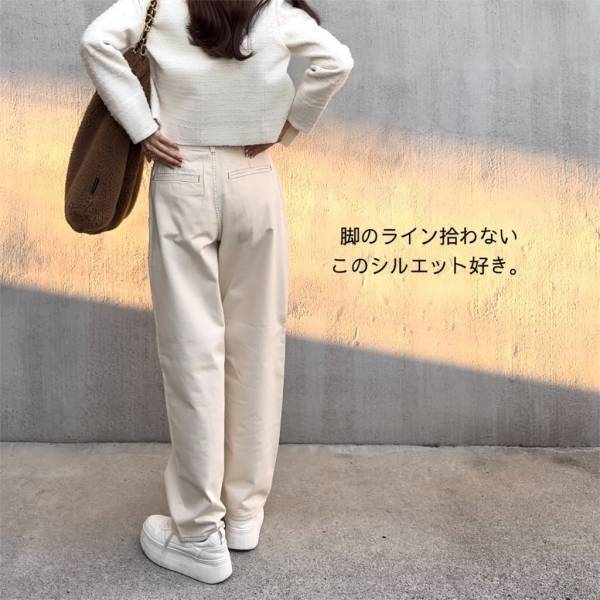 シルエット・素材・価格、全部「良き。」「買って正解」【ユニクロ】で可愛い”新作ホワイトデニム”見つけました