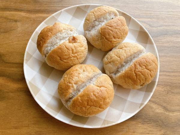 「まるでパン屋さん」の「本格的な味わい」！【セブンイレブン】1袋で1／2日分の食物繊維が摂れちゃう「くるみパン」