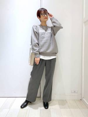 何枚でも欲しい♡【グローバルワーク】ストレスフリー＆大人かわいい「ロゴトップス」