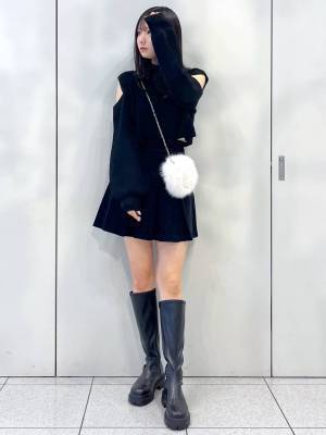 「去年も大人気だった」って♡【Heather】ヘルシーに肌見せが叶う♡「おしゃれニット」