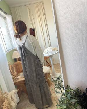 ＜奇跡的にget＞「色味がツボ」で「めっちゃ可愛い」【しまむら】人気“ワンピース”2選