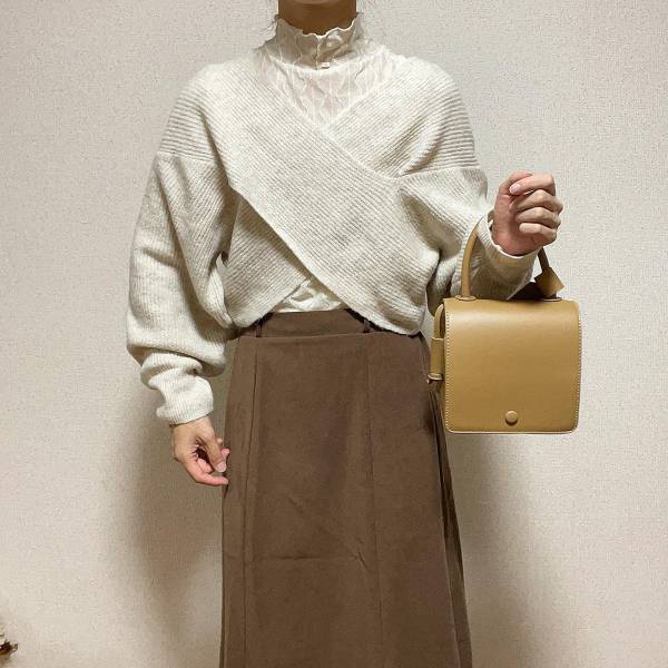 『2000円以下』で「着回し」超抜群！！【しまむら】「物欲」高まる“めちゃカワニット”紹介