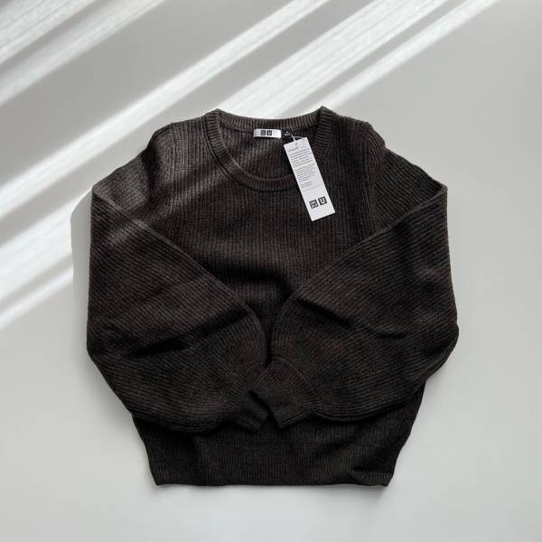 『一目惚れした♡』【ユニクロ】ユニ女もリアルで愛用！「新作セーター」