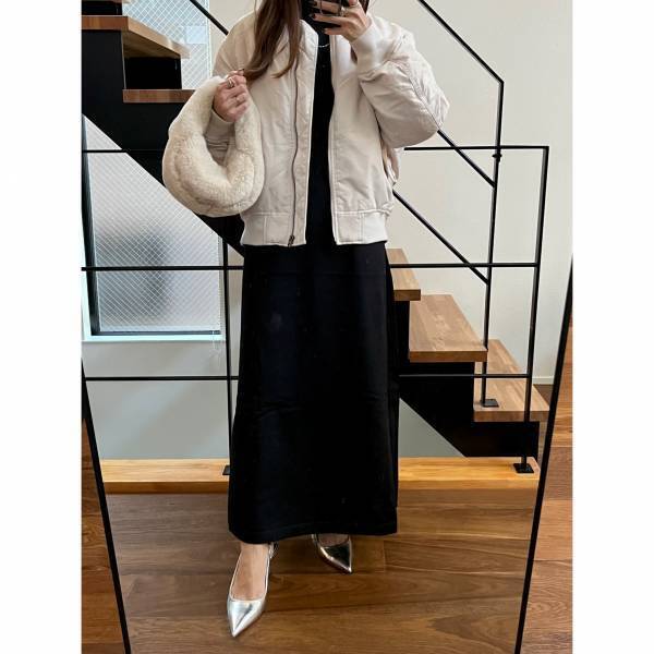 「在庫」があったら「チャンス」？！【UNIQLO】「今の時期大活躍」の”MA1ブルゾン”が「着心地抜群」！