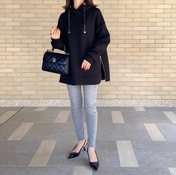 今季も人気！【フーディートップス】でカジュアルにおしゃれを♡