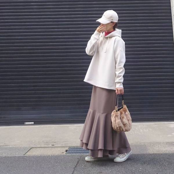 今季も人気！【フーディートップス】でカジュアルにおしゃれを♡