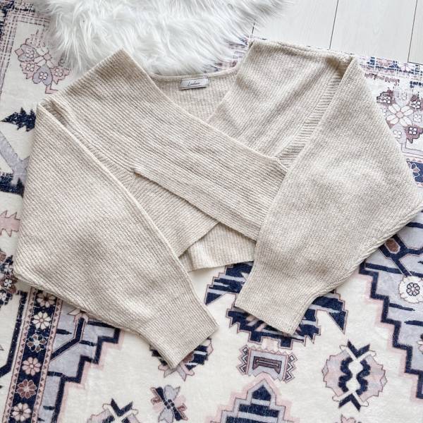 セットで着てもかわいい♡【しまむら】「シルエットがとにかくきれい」“ニット＆キャミワンピ”