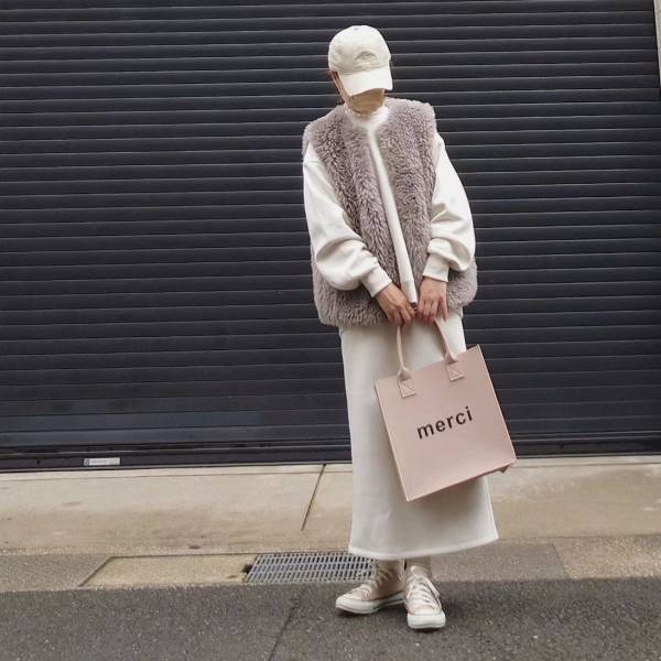 〈韓国っぽさが可愛い！〉秋冬真似したい♡【スウェットコーデ】