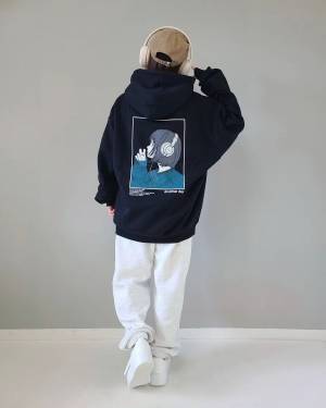 〈韓国っぽさが可愛い！〉秋冬真似したい♡【スウェットコーデ】