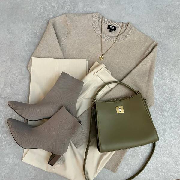 ＜褒められニット！ナンバーワン＞追加で「GET」！【ユニクロ】「本当にコレ可愛すぎる」“優秀ニット”紹介