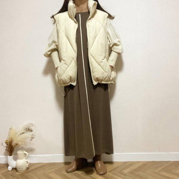 「この価格でこのデザイン最強だ」～！【しまむら】絶妙カラーが「かわいい♡」“ベスト”紹介