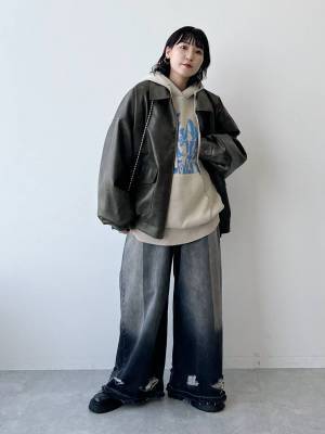 何着よう？→ 解決！【PAGEBOY】ストリートな雰囲気がたまらん♡「ロゴパーカー」