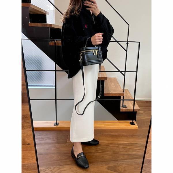 変幻自在の着回し力！！【UNIQLO】の”ホワイトボトムス”は「冬」に穿きたくなる♡