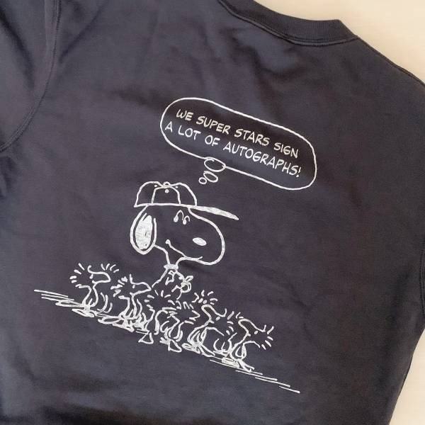 え…「かわいい」♡♡ちょうどいい「丈感」！【ユニクロ】”スヌーピーシャツ”にきゅんです♡