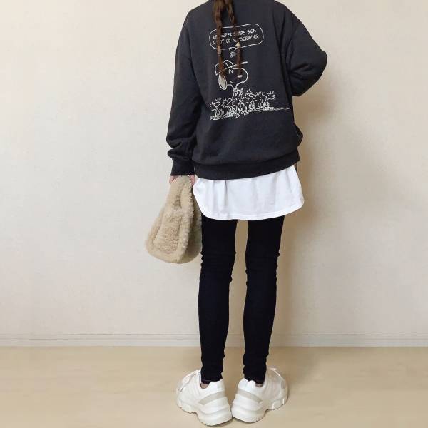 え…「かわいい」♡♡ちょうどいい「丈感」！【ユニクロ】”スヌーピーシャツ”にきゅんです♡